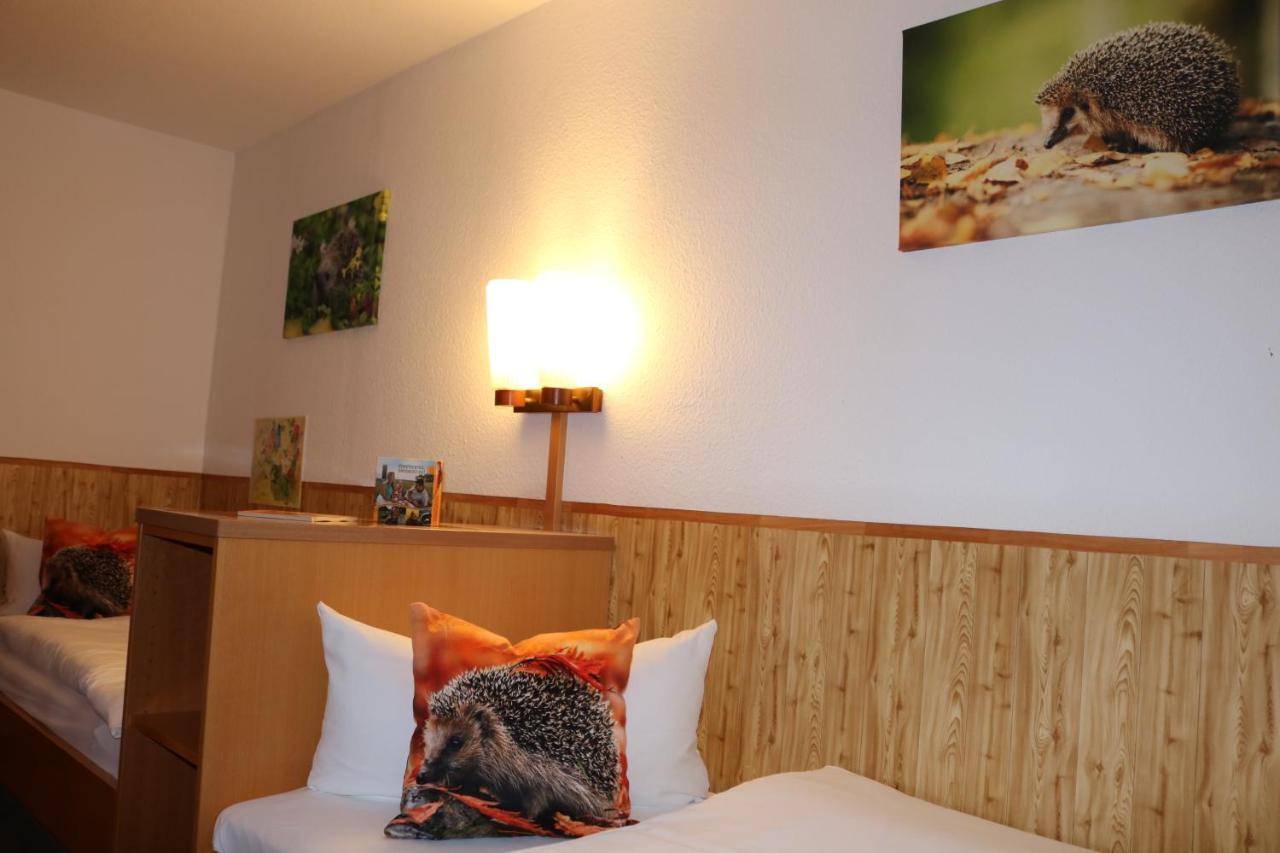 Hotel Und Restaurant Karpfenschaenke Schenkendobern Bagian luar foto